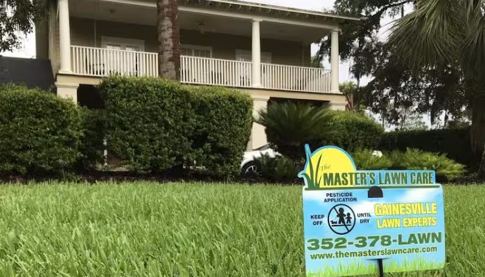 Choosing Lawn Fertilizations and ‘Lawn Care Near Me’ for a Greener High Springs, FL Lawn