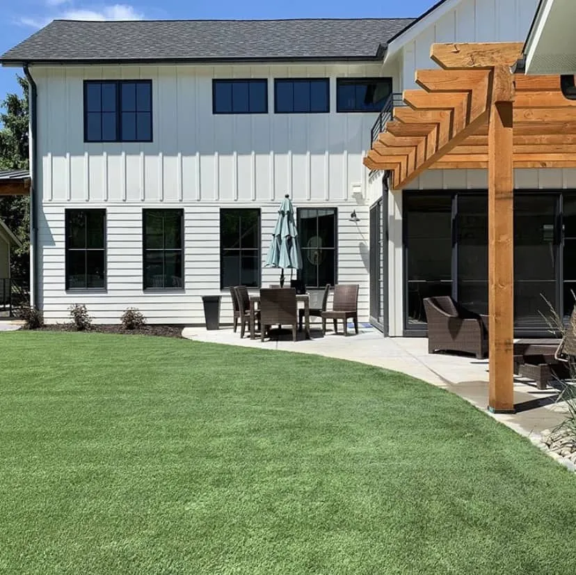 artificial turf in a bakyard