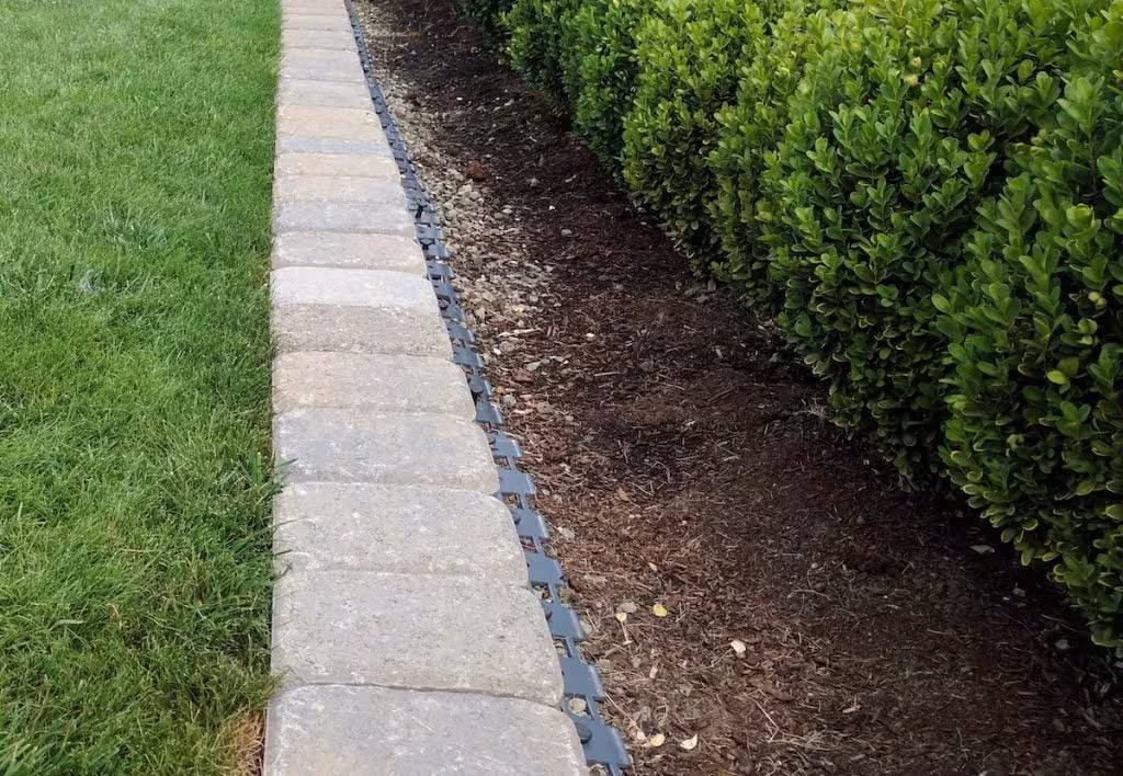 paver wall border in St. Augustine, FL