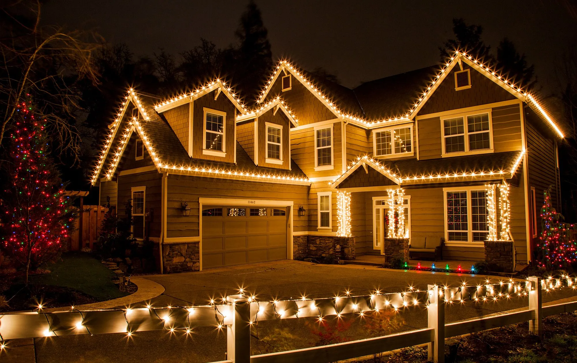 Holiday and Christmas Lighting Gainesville Florida